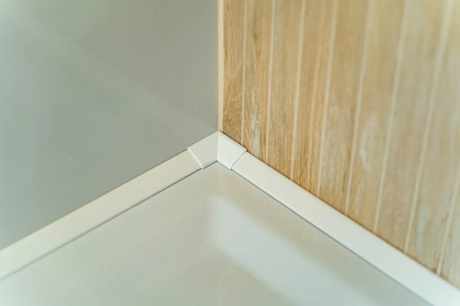 Комплект Бордюр для ванны и поддонов K Studio 195см/1,5см Комплект Бордюр для ванны и поддонов K Studio 195см/1,5см